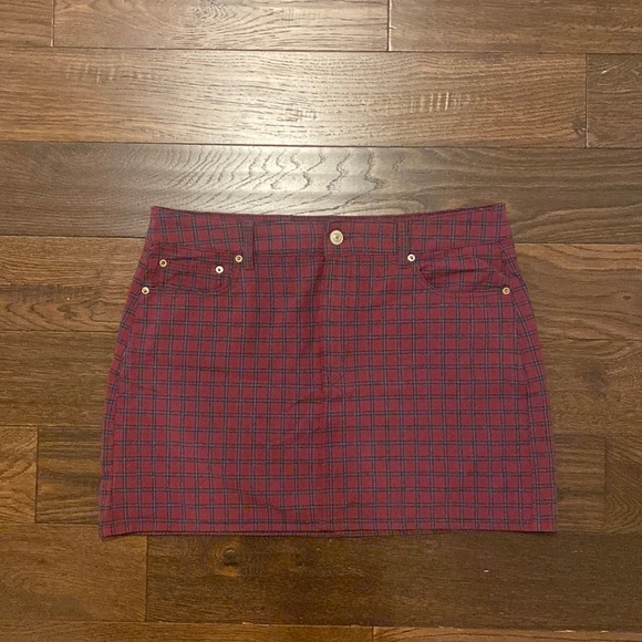American Eagle Outfitters Dresses & Skirts - American Eagle Plaid Mini Skirt